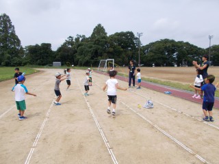 なわとび対決!(きいろ)